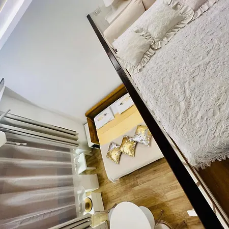 Modern Mini Loft Fleming * روما